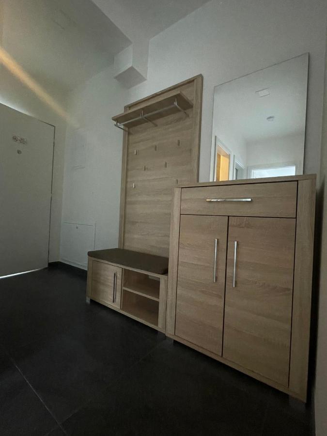 Hotel Sun-house Pension&restaurant -parkingfree- Prag